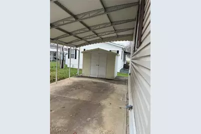 12 Maple, Olmsted Twp, OH 44138 - Photo 3