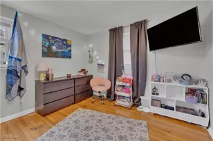 1726 Lancaster Dr, Youngstown, OH 44511 - Photo 9