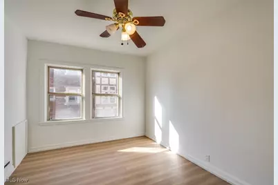 2828 S Moreland Boulevard, Loveland, OH 44120 - Photo 15