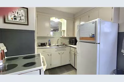 1209 17th Street NE, Canton, OH 44705 - Photo 11