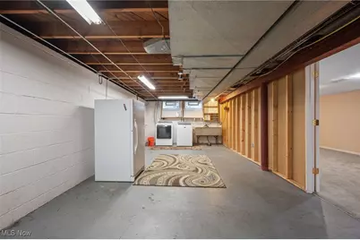 28318 W Oviatt Road, Bay Village, OH 44140 - Photo 29