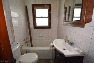 38 S Hartford Ave, Youngstown, OH 44509 - Photo 7