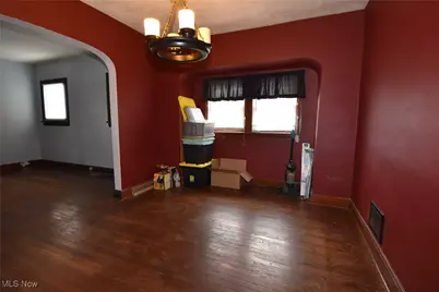 38 S Hartford Avenue, Youngstown, OH 44509 - Photo 5