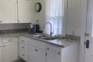 207 E North Ave, East Palestine, OH 44413 - Photo 11