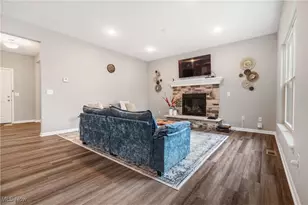 3397 Buckeye Trl, Uniontown, OH 44685 - Photo 19