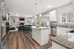 3397 Buckeye Trl, Uniontown, OH 44685 - Photo 25