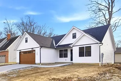 1086 Saint Andrews, Akron, OH 44312 - Photo 3