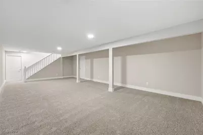 1086 Saint Andrews, Akron, OH 44312 - Photo 27