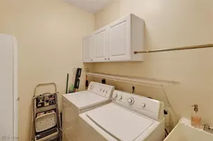 494 Brookstone Ct, Avon Lake, OH 44012 - Photo 7