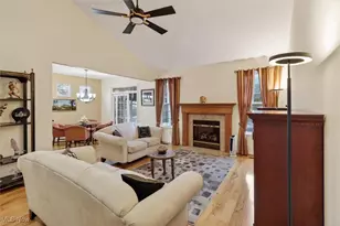 494 Brookstone Ct, Avon Lake, OH 44012 - Photo 9