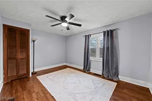 1499 King Dr, Uniontown, OH 44685 - Photo 21