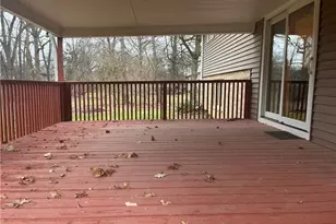 9152 Fosdick Rd, Valleyview, OH 44125 - Photo 5