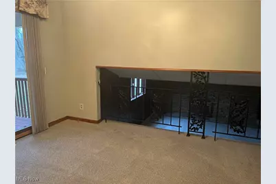 9152 Fosdick Road, Valleyview, OH 44125 - Photo 13