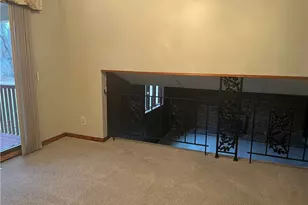 9152 Fosdick Rd, Valleyview, OH 44125 - Photo 13