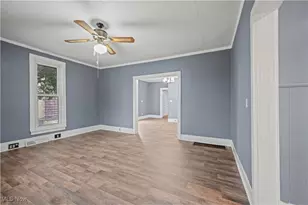 83 S Pleasant St, Oberlin, OH 44074 - Photo 9