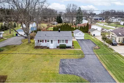 122 S Munroe Road, Tallmadge, OH 44278 - Photo 9