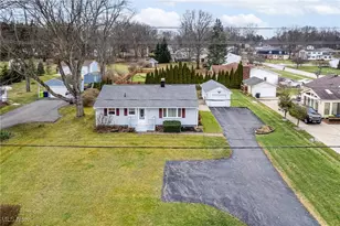 122 S Munroe Rd, Tallmadge, OH 44278 - Photo 9