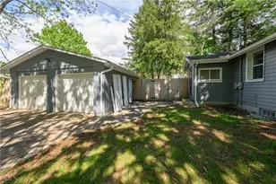 151 Shiawassee Ave, Fairlawn, OH 44333 - Photo 13