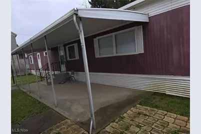 1812 Danbury Avenue, Wellsville, OH 43968 - Photo 9