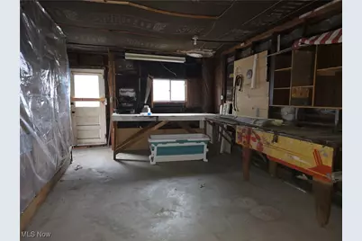 1812 Danbury Avenue, Wellsville, OH 43968 - Photo 7