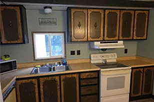 1812 Danbury Ave, Wellsville, OH 43968 - Photo 13