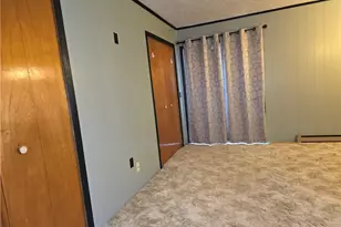 1812 Danbury Ave, Wellsville, OH 43968 - Photo 25