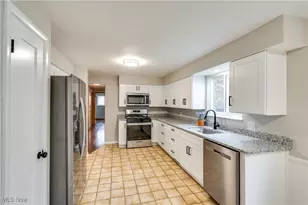 3901 Moreland Ave, Stow, OH 44224 - Photo 23