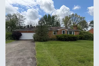 3858 Easton Street NE, Canton, OH 44721 - Photo 1