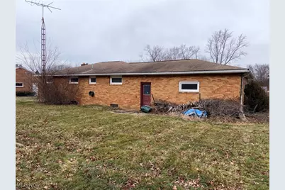 3858 Easton Street NE, Canton, OH 44721 - Photo 7