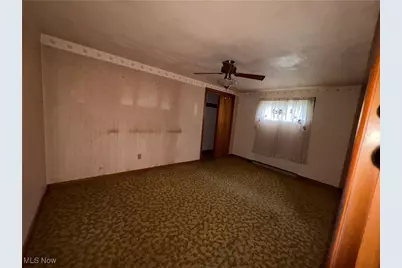 3858 Easton Street NE, Canton, OH 44721 - Photo 5