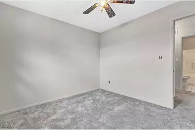 30350 Twin Lakes Drive, Wickliffe, OH 44092 - Photo 23