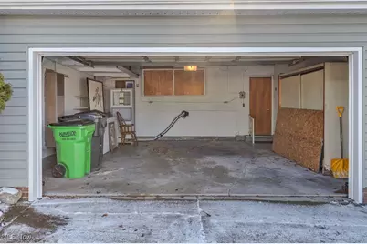 30350 Twin Lakes Drive, Wickliffe, OH 44092 - Photo 25