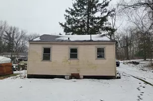 5820 Ash St, Chippewa Lake, OH 44215 - Photo 5