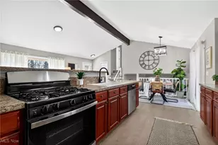 437 Janes Ln, Macedonia, OH 44056 - Photo 13