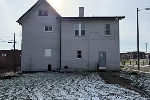 317 12th St NE, Canton, OH 44704 - Photo 3