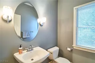 408 Regalstone Ln, Copley, OH 44321 - Photo 17