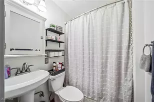 38265 Hurricane Dr, Willoughby, OH 44094 - Photo 19