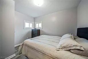 38265 Hurricane Dr, Willoughby, OH 44094 - Photo 21