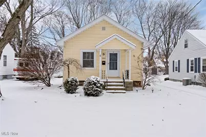 202 Ohio Avenue, Wadsworth, OH 44281 - Photo 3