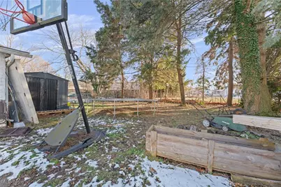 1221 North Avenue NE, Massillon, OH 44646 - Photo 5