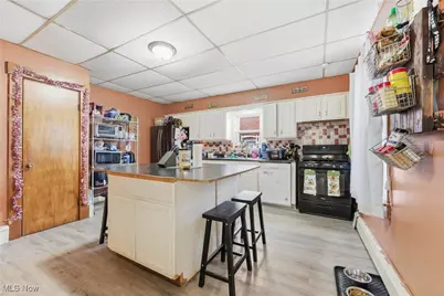 1221 North Avenue NE, Massillon, OH 44646 - Photo 15