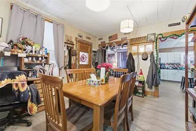 1221 North Avenue NE, Massillon, OH 44646 - Photo 13