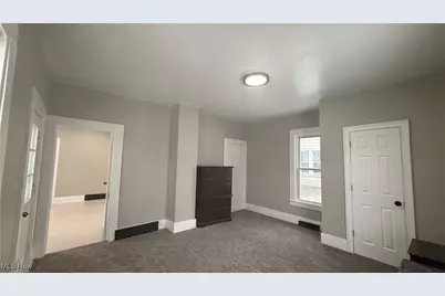 988 East Avenue SE, Warren, OH 44484 - Photo 11