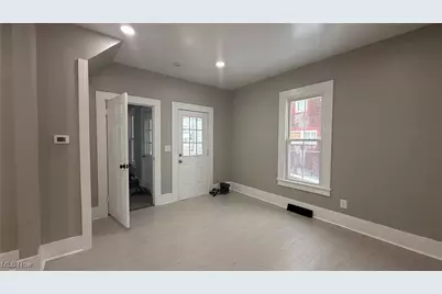 988 East Avenue SE, Warren, OH 44484 - Photo 5