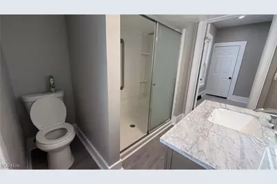 988 East Avenue SE, Warren, OH 44484 - Photo 7