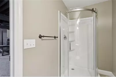 8060 Rainbow Drive, Concord, OH 44077 - Photo 35