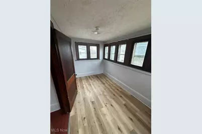 864 Forrest Drive, Akron, OH 44306 - Photo 15