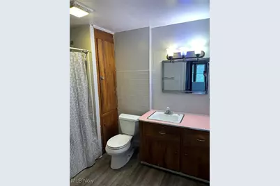 864 Forrest Drive, Akron, OH 44306 - Photo 21