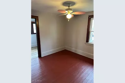864 Forrest Drive, Akron, OH 44306 - Photo 13