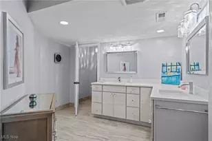 3636 Sparrow Pond Cir, Bath, OH 44333 - Photo 27